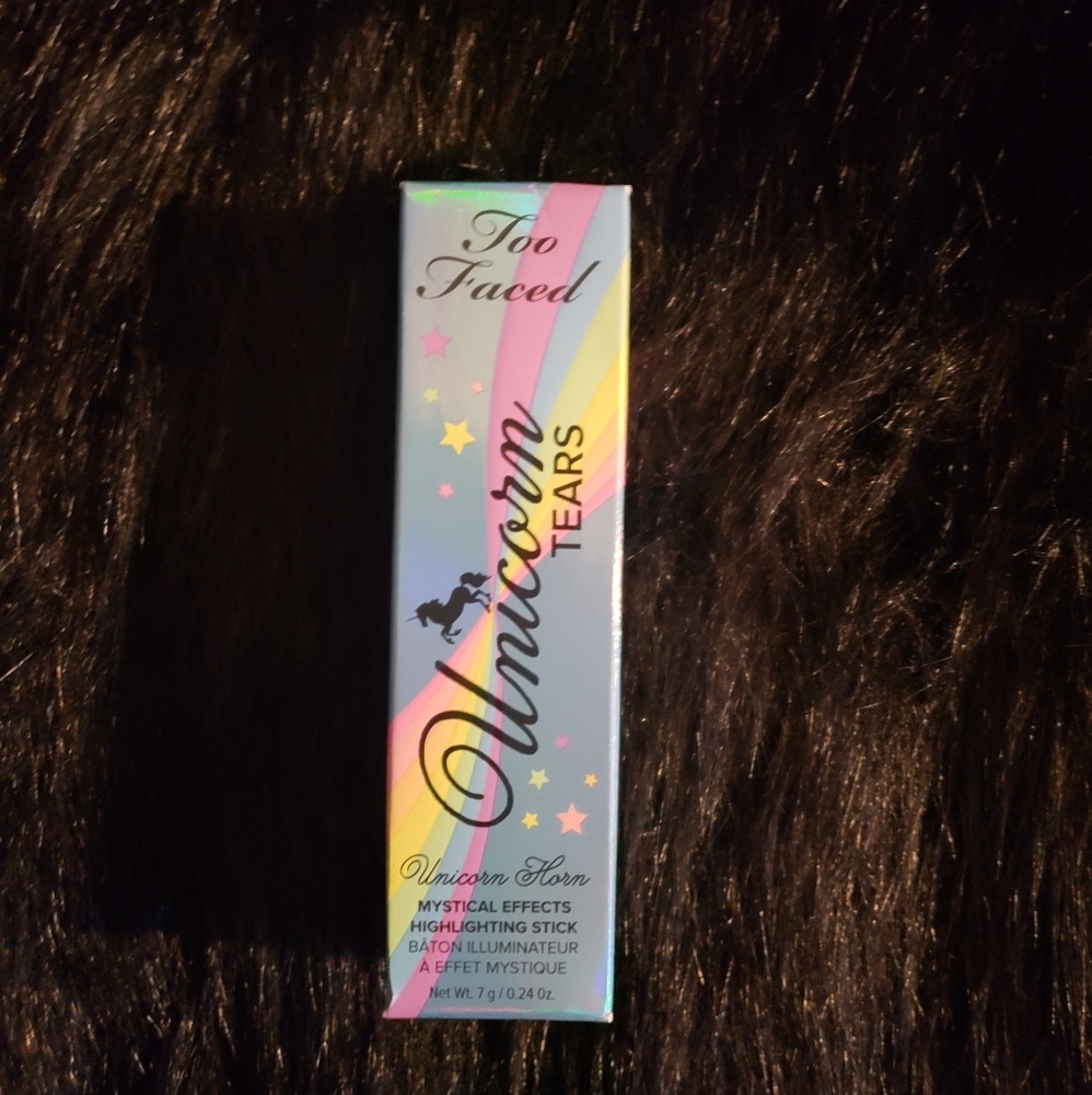 Too Faced Unicorn Tears Highlighter Stick
